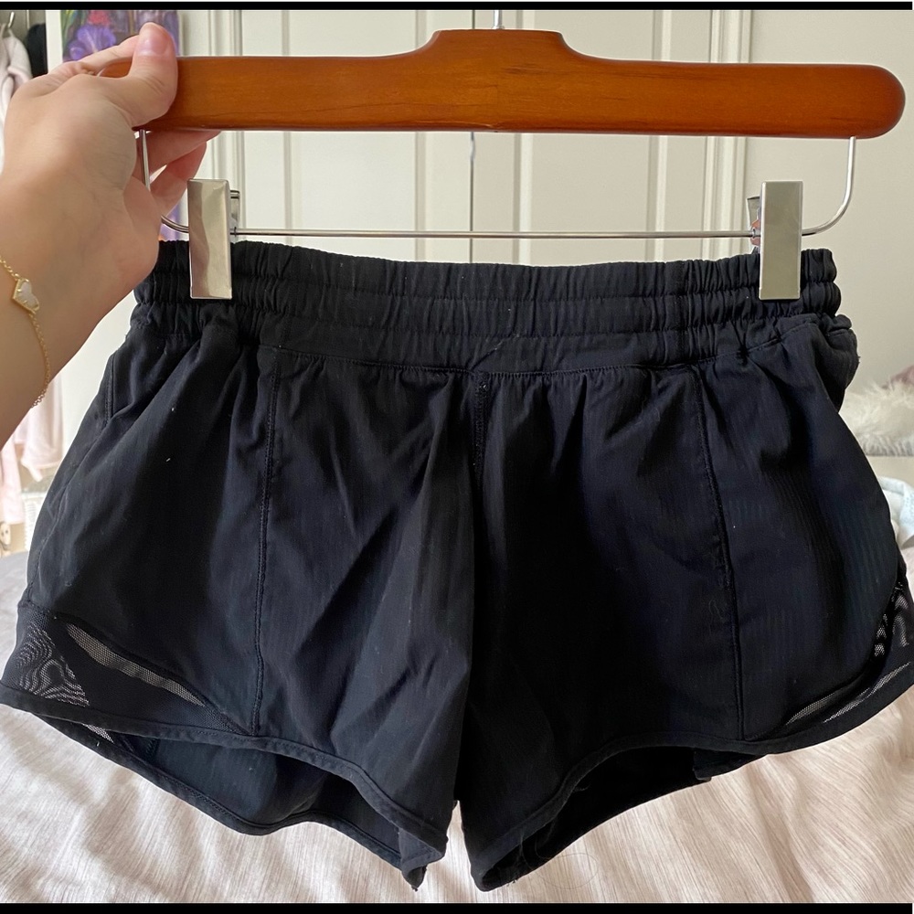 Lululemon Hotty Hot Short 2.5” Black